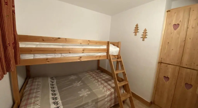 Appartement Villard-sur-Doron, 3 pièces, 4 personnes - FR-1-293-318, Забронировать Апартаменты/квартира Апартаменты Виллар-сюр-Дорон, рядом с Горнолыжный подъемник Фе, Апартаменты/квартира