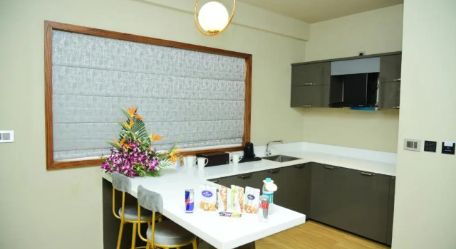 Люкс с 2 комнатами Lazdana Hotel Bangalore