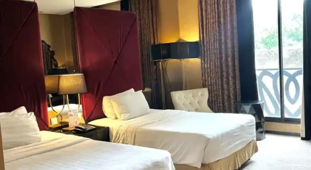 Deluxe Doppel Zimmer Amaroossa Hotel Bandung Indonesia