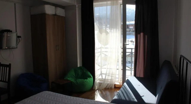 Hotel Mgzvarebi Flat -204