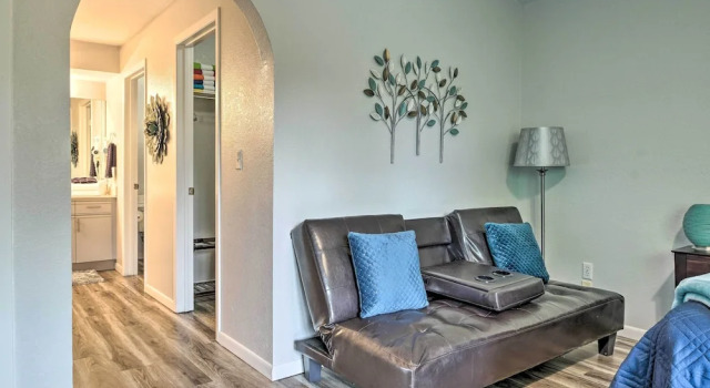 Family Resort Condo w/ Perks in Branson!, Забронировать Курортный отель Бизнес-отели Table Rock Lake, 4* 5*
