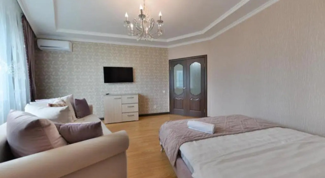 Aparment Lazurniy Kvartal