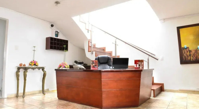 CM House - Hotel Moreno