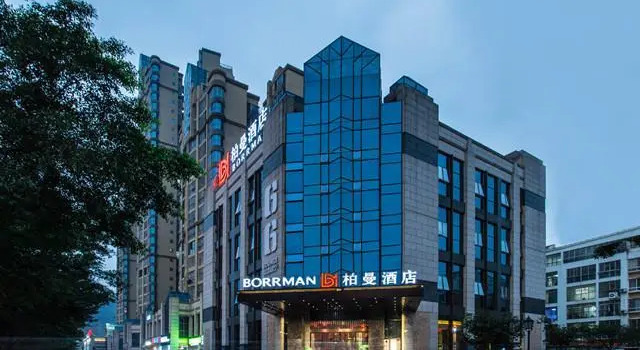 Borrman Hotel Luzhai County Yingbing Road, Varaa Hotelli Hotellit Guangxi pysäköinnillä, Pysäköinti