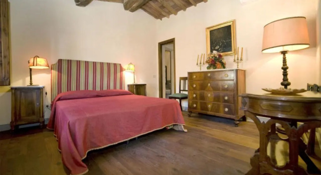 Torre Di Montelopio by Salogi Villas, Book Villa Peccioli Tuscany