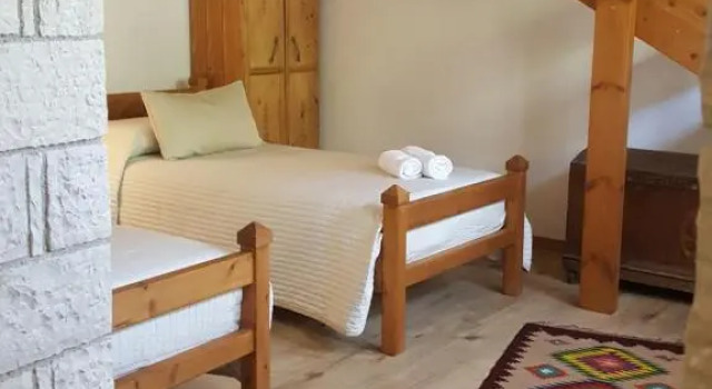 Четырёхместный номер Standard Hotel Gjirokastra