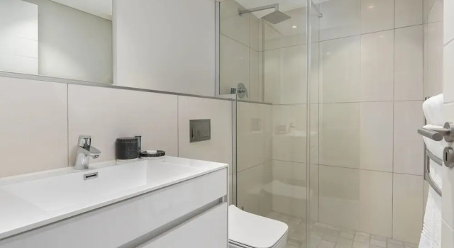 Апартаменты Docklands 512
