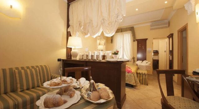 Люкс Comfort Hotel Astigiana & Appartamenti