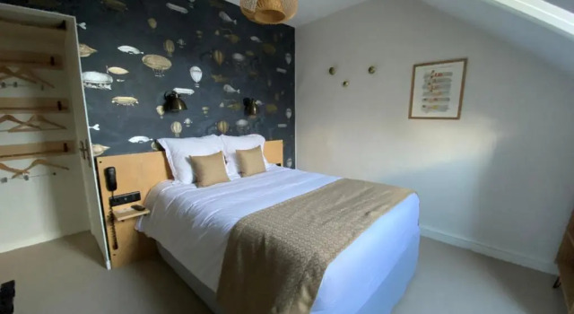 Двухместный номер Standard с видом на внутренний двор Hôtel Les Charmettes - Saint Malo