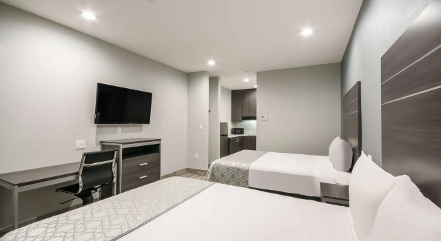 Четырёхместный люкс Americas Best Value Inn & Suites NE Houston Downtown I-610