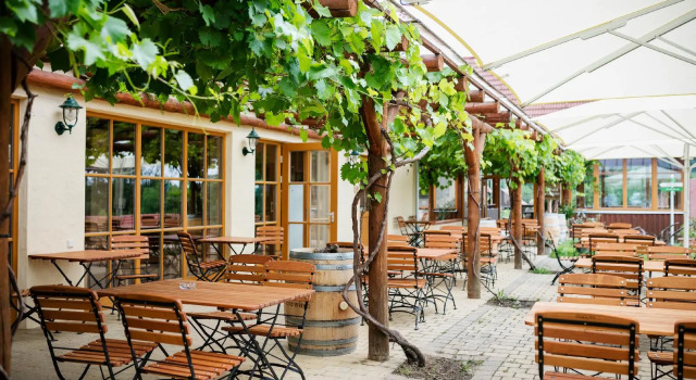JUFA Tieschen Landerlebnisdorf, Rezerwuj Hotel Tieschen Styrian Spa Country