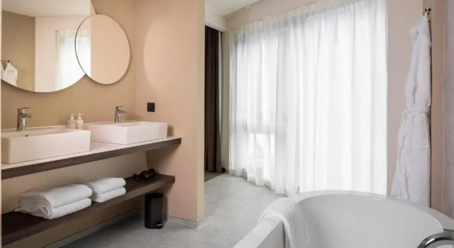 Номер Executive Van der Valk Hotel Gent