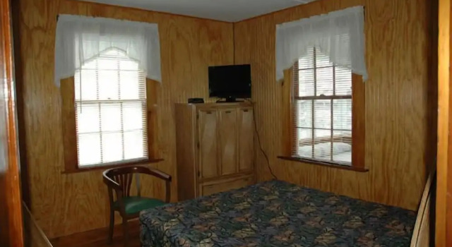 Коттедж Premium Channel Watefront Cottages