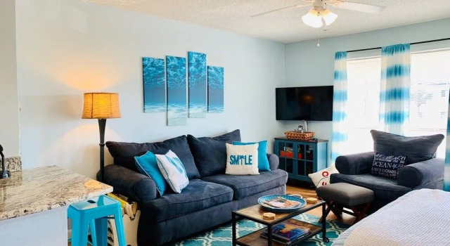It's a Shore Thing 8207 - Studio Condo, Забронировать Отель Дестин Emerald Coast, рядом с Аквапарк Биг-Каунас