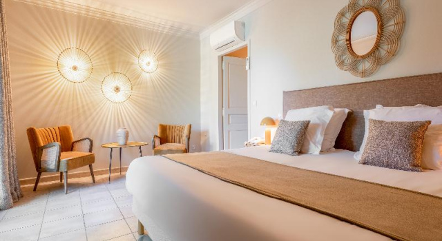 Номер Deluxe Hôtel La Magnaneraie