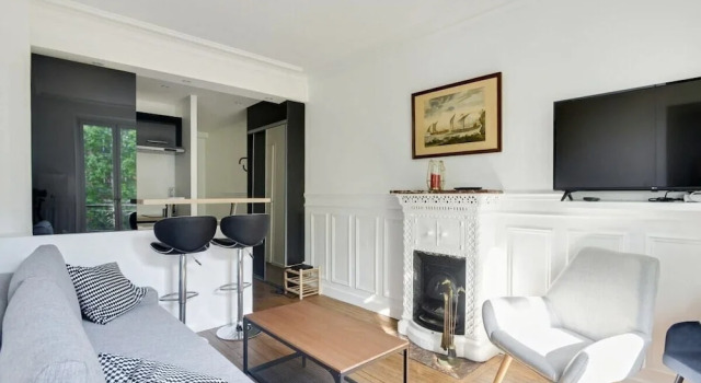 Modern Apartment nr Sacré Coeur for 6p, Забронировать Апартаменты/квартира 18-й округ: Монмартр Париж, рядом с Монмартр