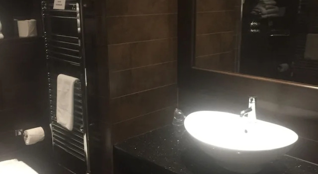 Четырёхместный семейный номер Standard Aston Hall Hotel, BW Signature Collection