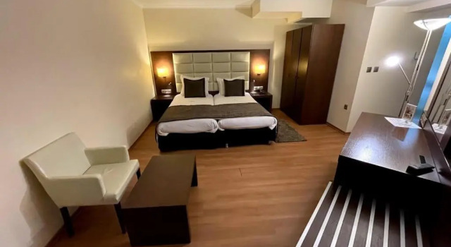 Двухместный номер Standard с видом на озеро Europa Hotel