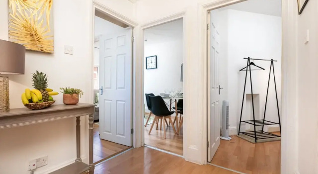 Trendy Covent Garden Apartment