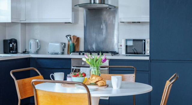 Апартаменты Modern Margate Apt 2BR En-suite Parking by Adliv