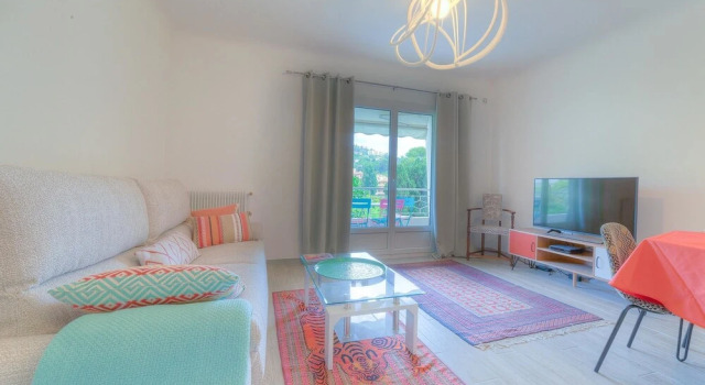 Val Riant Apartment 1