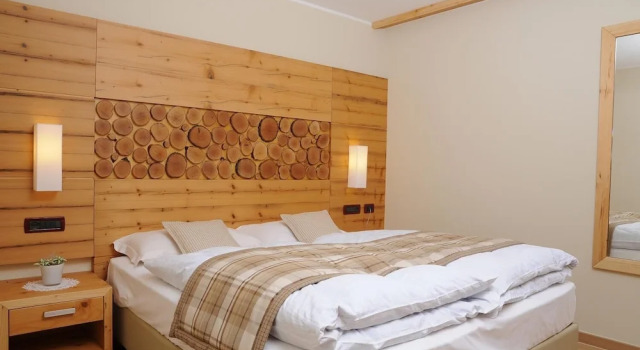 Residence Marisol Camere & Appartamenti - Mezzana Centre, Забронировать Отель Медзана Валь-ди-Соле, рядом с Подъемник Контре-Мальга Копай