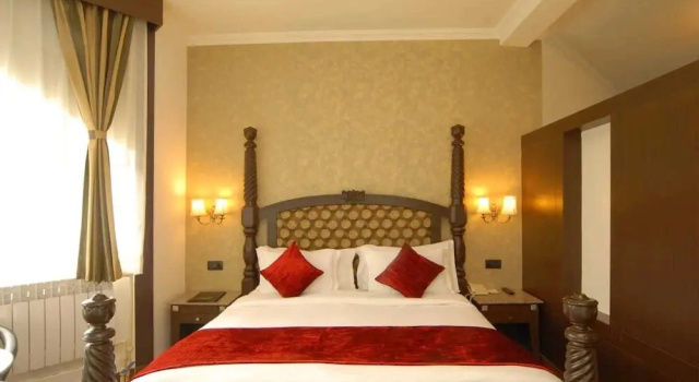 Люкс Hotel Arif Castle