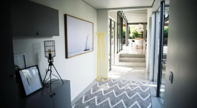 Вилла Architectural Beach Villa on Beach Estate - Klein Slangkop Kommetjie