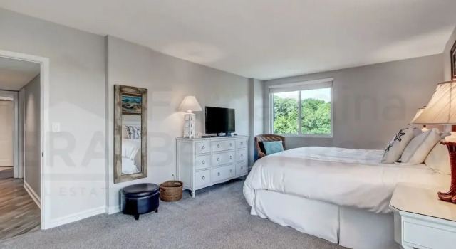 1386 Shipwatch Circ. 3 Bedroom Condo by RedAwning