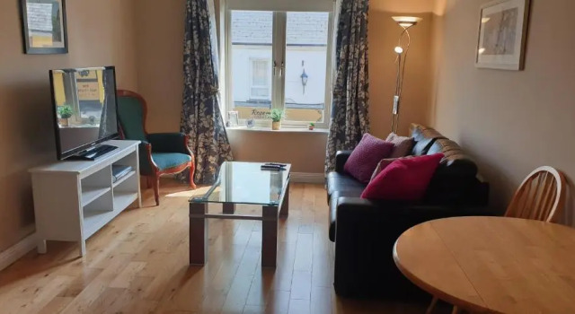Lejlighed Trim centre apartment