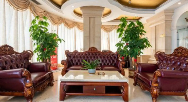 Towo Topping Hotel (Shenzhen Longgang FuPingStation Expressway), Rezerwuj Hotel Hotele w Shenzhen z parkingiem, Parking