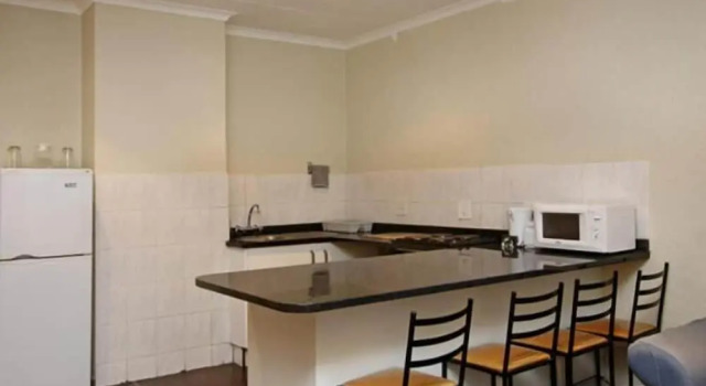 Двухместная студия Vetho 2 Apartments OR Tambo Airport