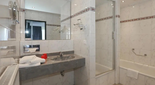 Полулюкс DORMERO Hotel Meerbusch