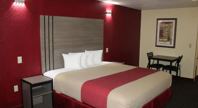 Номер Standard Scottish Inns Fort Worth