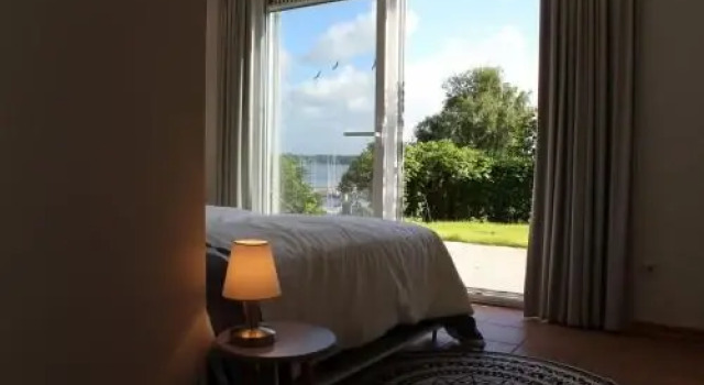 Holiday Home Flensburg with Sea View II, Book Hotel Flensborg 