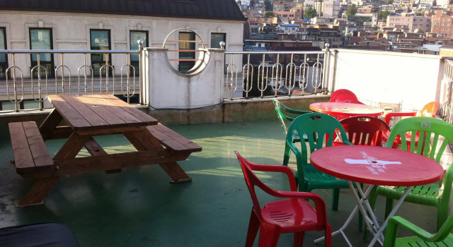 Jin's Paradise Hostel, Prenota Ostello Yongsan-Gu Seul, vicino a Blue Square