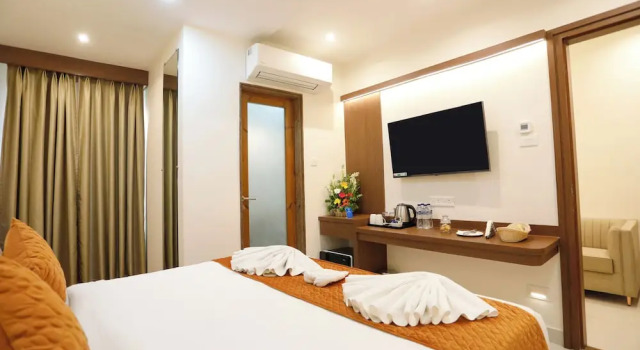 Номер Luxury Hotel Dolphin International