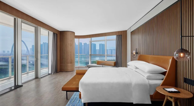 Sheraton Zhaoqing Dinghu, Varaa Hotelli Hotellit Guangdong aamiaisella, Aamiainen