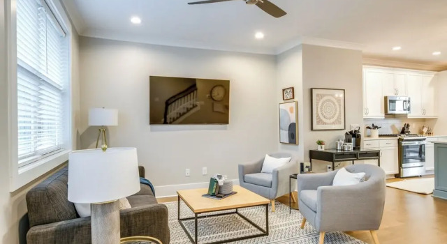 Cozy South Carolina Abode - Steps From Main Street, 예약 호텔 Downtown Greenville 그린빌