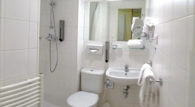 Standard Einzel Zimmer Amedia Express Prague, Trademark Collection by Wyndham