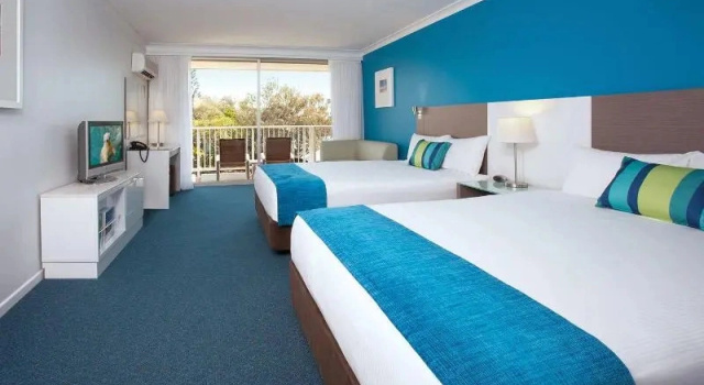 Шестиместный номер Standard Sea World Resort