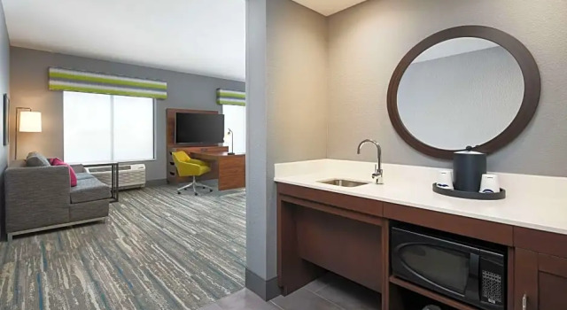 Номер Standard Hampton Inn Franklin, IN
