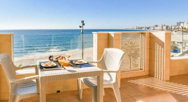 Апартаменты с 3 комнатами с видом на море Vegasol Playa AT
