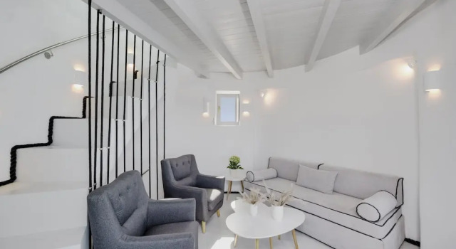 Windmill Edge Villa