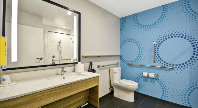 Четырёхместный номер Standard Tru By Hilton Chicopee Springfield