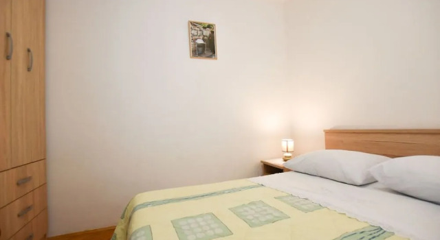 Apartment Jelena, Забронировать Апартаменты/квартира Апартаменты Примоштен, рядом с Пляж Затока, Апартаменты/квартира