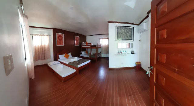 Четырёхместный семейный номер Standard Brazaville Beach Resort