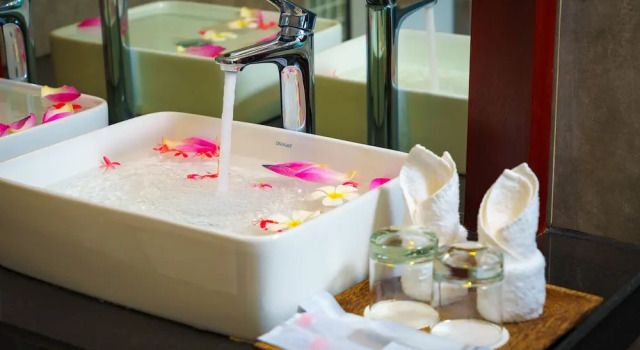 Двухместный номер Deluxe с балконом Sabara Angkor Resort & Spa