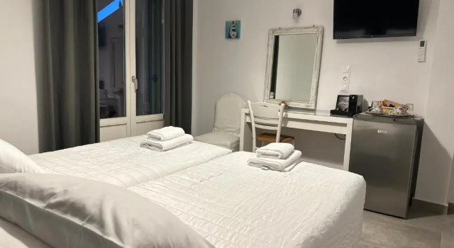 Kamelia Hotel, Prenota Hotel Spetses Isole Saroniche