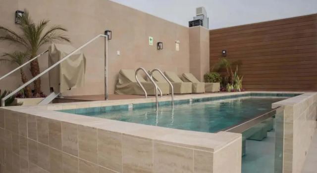 Коттедж w Stylish 1BR Apartment w Pool in Barranco
